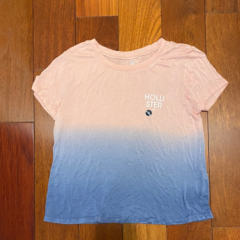 Hollister top !